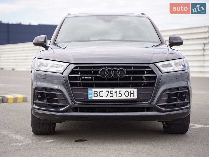 Позашляховик / Кросовер Audi Q5 2018 в Львові