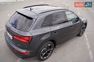 Позашляховик / Кросовер Audi Q5 2018 в Львові
