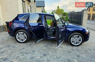 Внедорожник / Кроссовер Audi Q5 2019 в Виннице