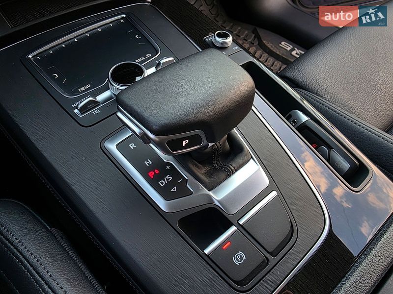 Внедорожник / Кроссовер Audi Q5 2019 в Виннице
