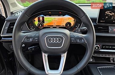 Внедорожник / Кроссовер Audi Q5 2019 в Виннице