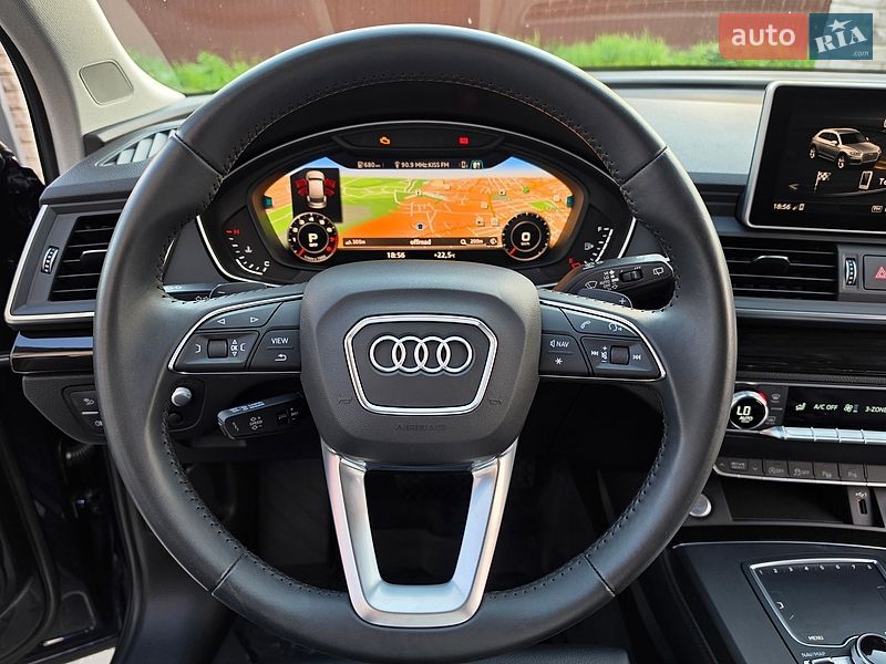 Внедорожник / Кроссовер Audi Q5 2019 в Виннице