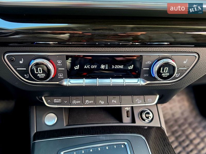 Внедорожник / Кроссовер Audi Q5 2019 в Виннице