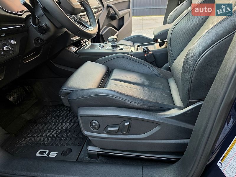 Внедорожник / Кроссовер Audi Q5 2019 в Виннице