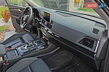 Внедорожник / Кроссовер Audi Q5 2019 в Виннице