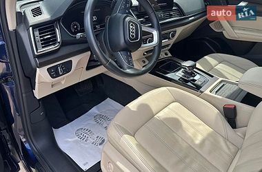 Внедорожник / Кроссовер Audi Q5 2021 в Сумах