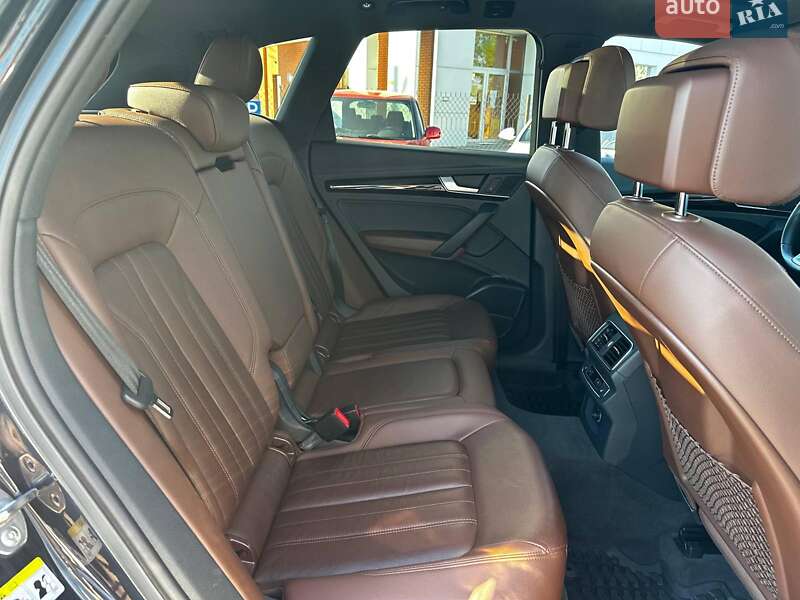 Позашляховик / Кросовер Audi Q5 2018 в Одесі фото 36 Позашляховик / Кросовер Audi Q5 2018 в Одесі