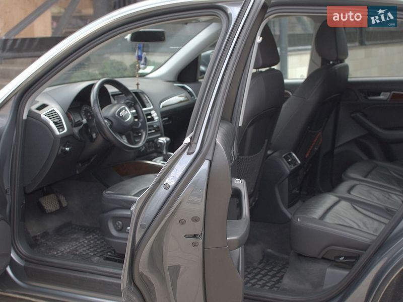 Позашляховик / Кросовер Audi Q5 2016 в Тернополі