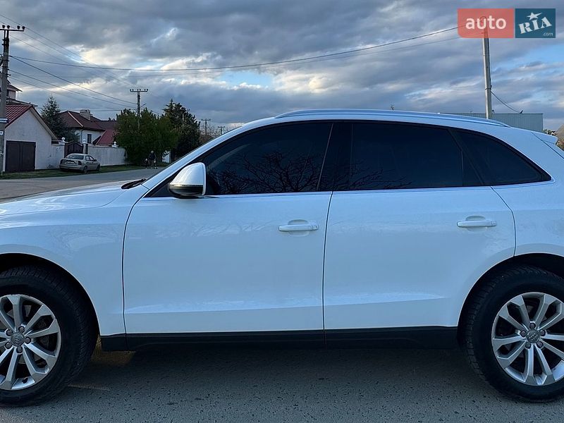 Позашляховик / Кросовер Audi Q5 2014 в Одесі