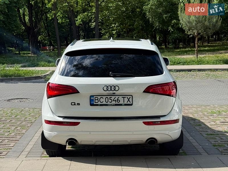 Внедорожник / Кроссовер Audi Q5 2015 в Луцке
