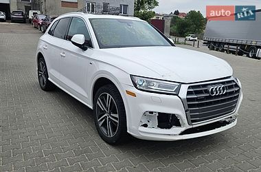 Позашляховик / Кросовер Audi Q5 2017 в Львові