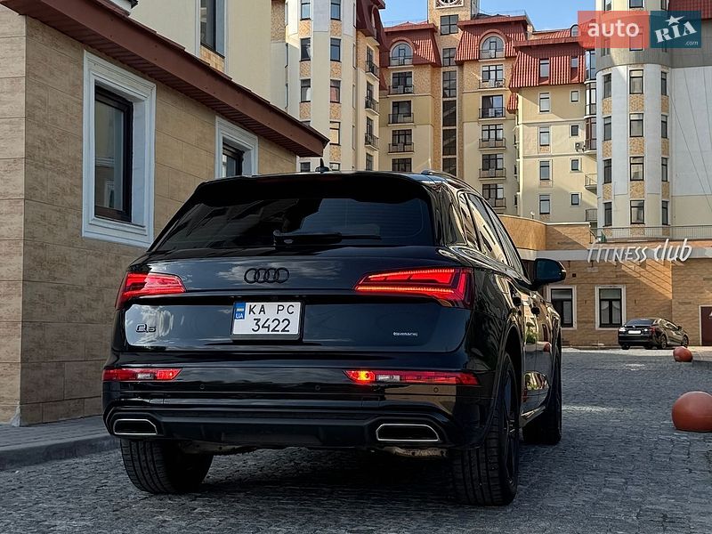 Внедорожник / Кроссовер Audi Q5 2023 в Киеве