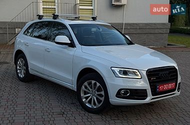 Позашляховик / Кросовер Audi Q5 2017 в Лубнах