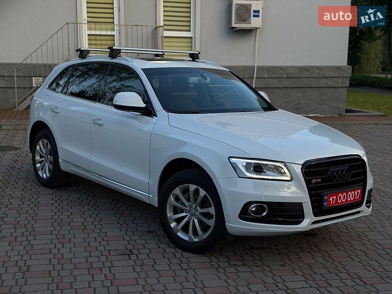 Позашляховик / Кросовер Audi Q5 2017 в Лубнах
