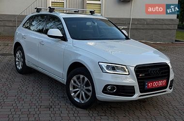 Позашляховик / Кросовер Audi Q5 2017 в Лубнах