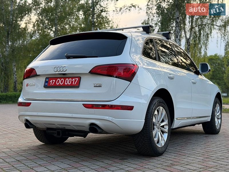 Позашляховик / Кросовер Audi Q5 2017 в Лубнах