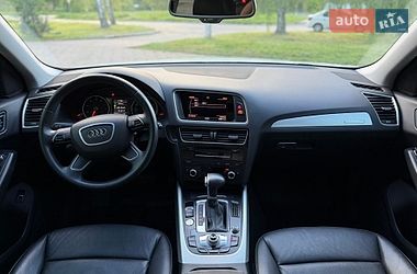 Позашляховик / Кросовер Audi Q5 2017 в Лубнах