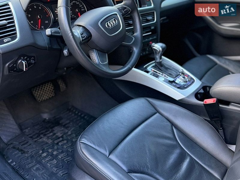 Позашляховик / Кросовер Audi Q5 2017 в Лубнах