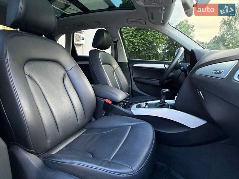 Позашляховик / Кросовер Audi Q5 2017 в Лубнах
