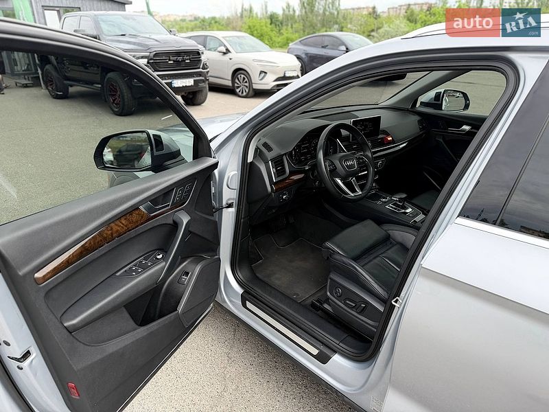 Позашляховик / Кросовер Audi Q5 2018 в Кривому Розі