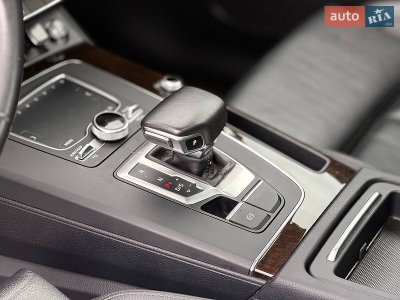 Позашляховик / Кросовер Audi Q5 2018 в Кривому Розі
