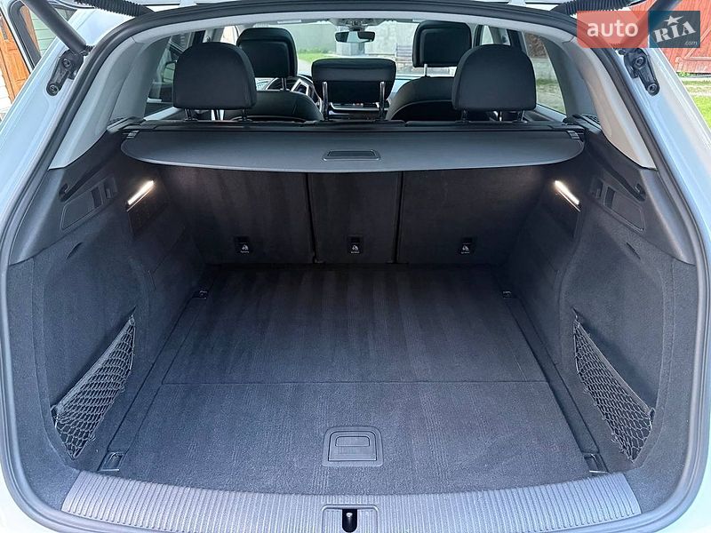 Внедорожник / Кроссовер Audi Q5 2018 в Надворной