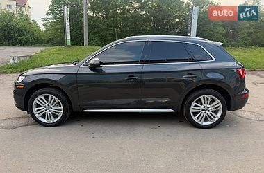 Позашляховик / Кросовер Audi Q5 2020 в Івано-Франківську