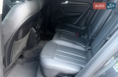 Позашляховик / Кросовер Audi Q5 2020 в Івано-Франківську