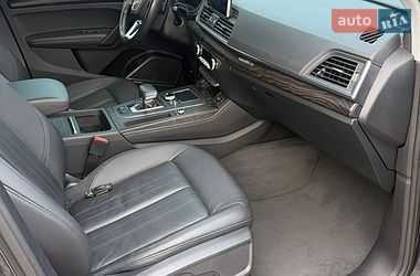 Позашляховик / Кросовер Audi Q5 2020 в Івано-Франківську