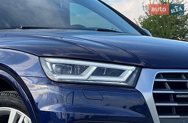 Позашляховик / Кросовер Audi Q5 2018 в Стрию