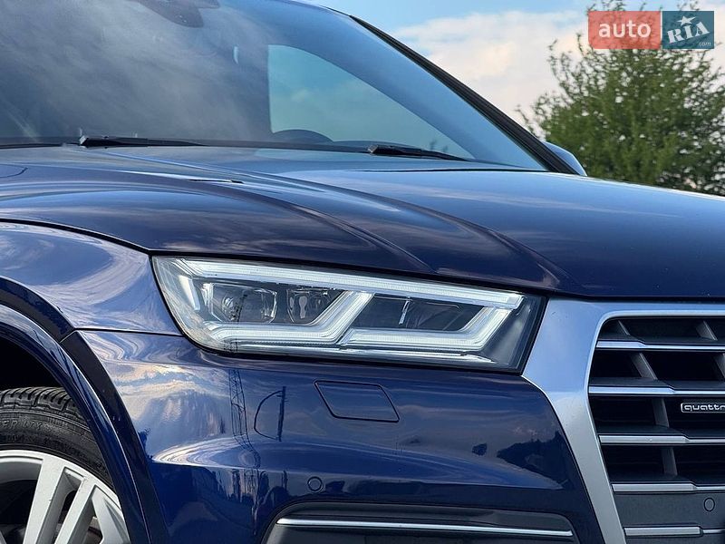 Позашляховик / Кросовер Audi Q5 2018 в Стрию