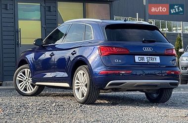 Позашляховик / Кросовер Audi Q5 2018 в Стрию