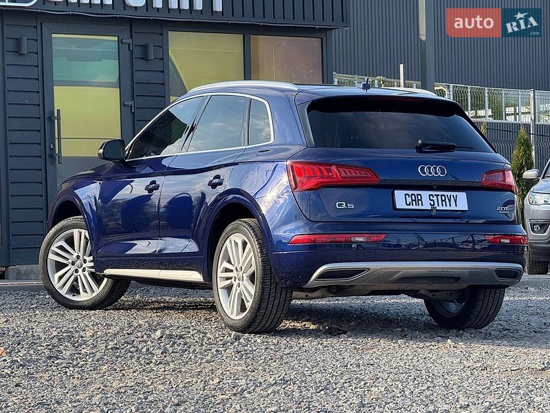 Позашляховик / Кросовер Audi Q5 2018 в Стрию