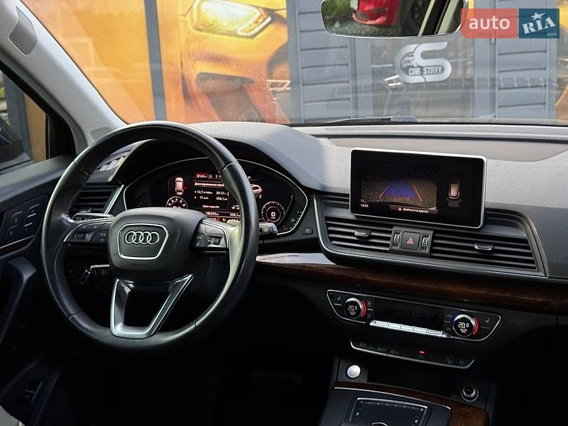 Позашляховик / Кросовер Audi Q5 2018 в Стрию