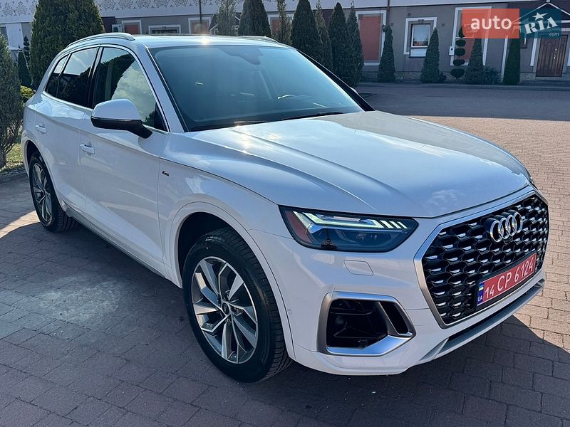 Внедорожник / Кроссовер Audi Q5 2022 в Стрые