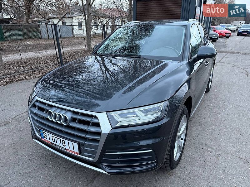 Позашляховик / Кросовер Audi Q5 2017 в Полтаві