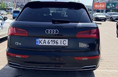 Внедорожник / Кроссовер Audi Q5 2017 в Киеве