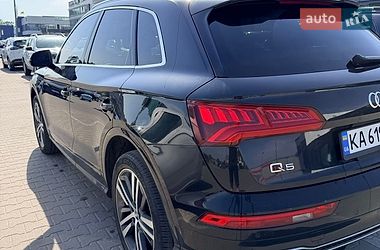 Внедорожник / Кроссовер Audi Q5 2017 в Киеве