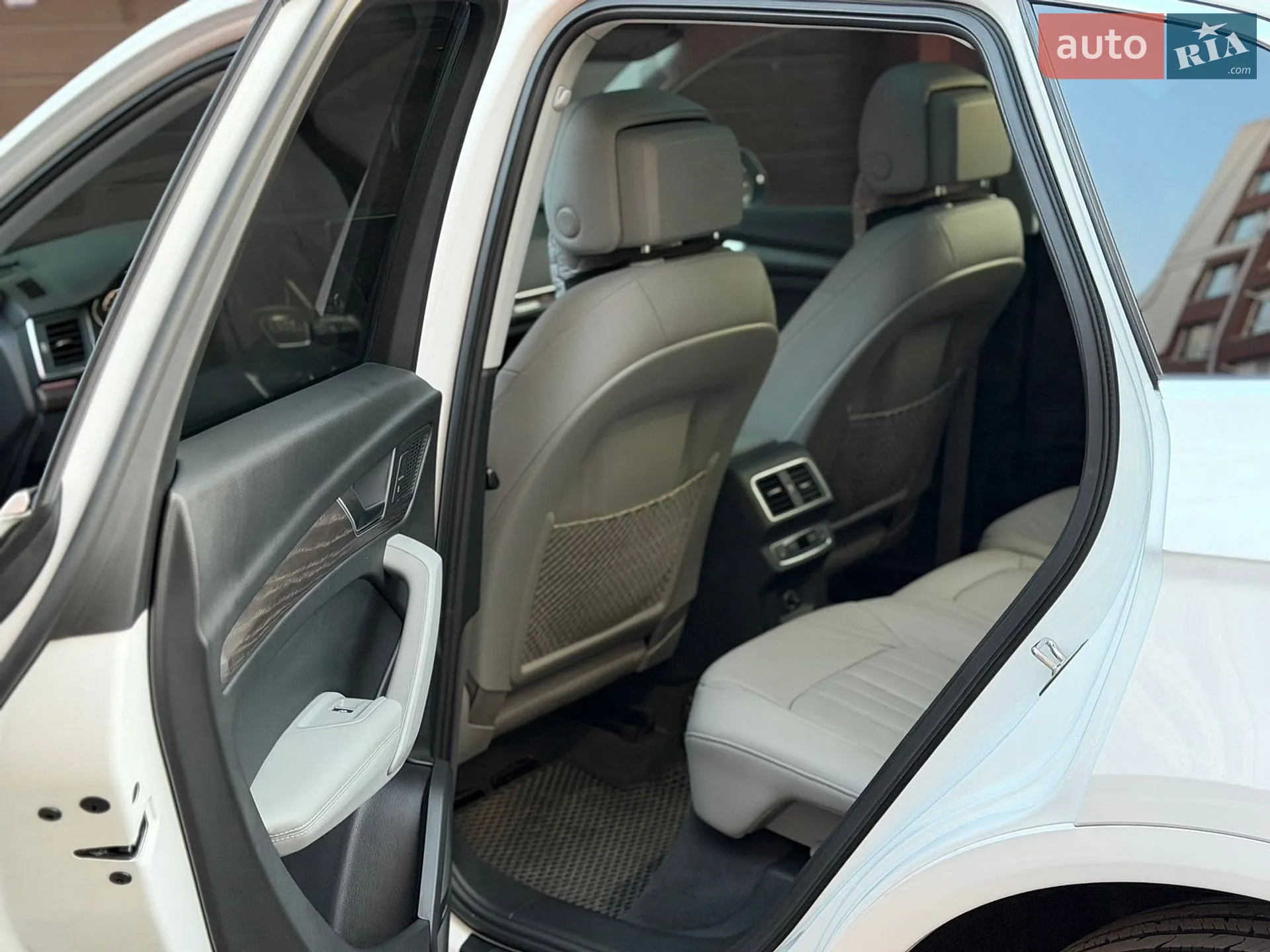 2017 Audi Q5 - мініатюра 13