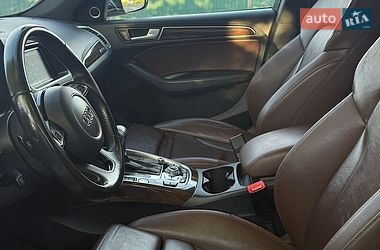 Позашляховик / Кросовер Audi Q5 2015 в Львові