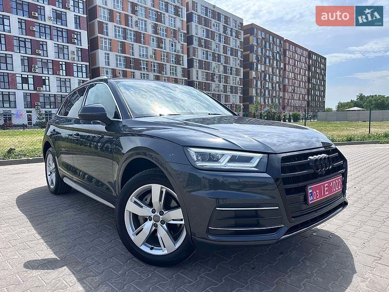 Позашляховик / Кросовер Audi Q5 2018 в Києві