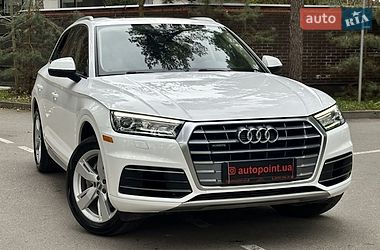 Внедорожник / Кроссовер Audi Q5 2018 в Белогородке