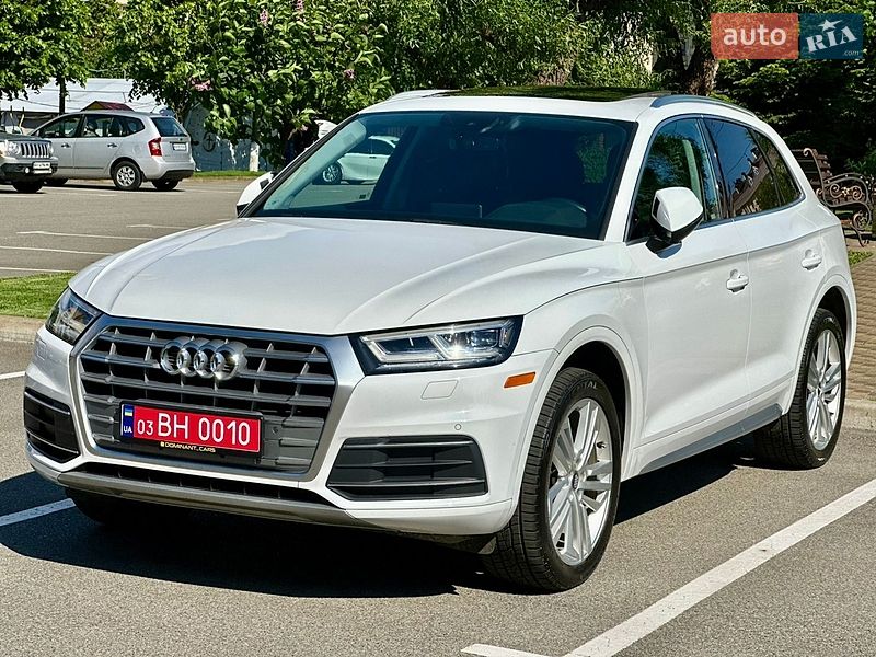 Внедорожник / Кроссовер Audi Q5 2018 в Киеве