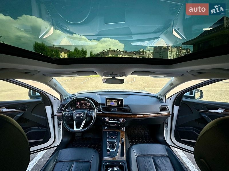Внедорожник / Кроссовер Audi Q5 2018 в Киеве