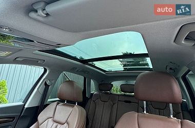 Внедорожник / Кроссовер Audi Q5 2017 в Хмельницком