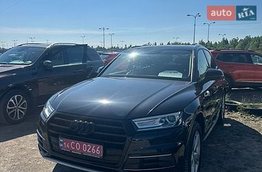 Внедорожник / Кроссовер Audi Q5 2017 в Львове