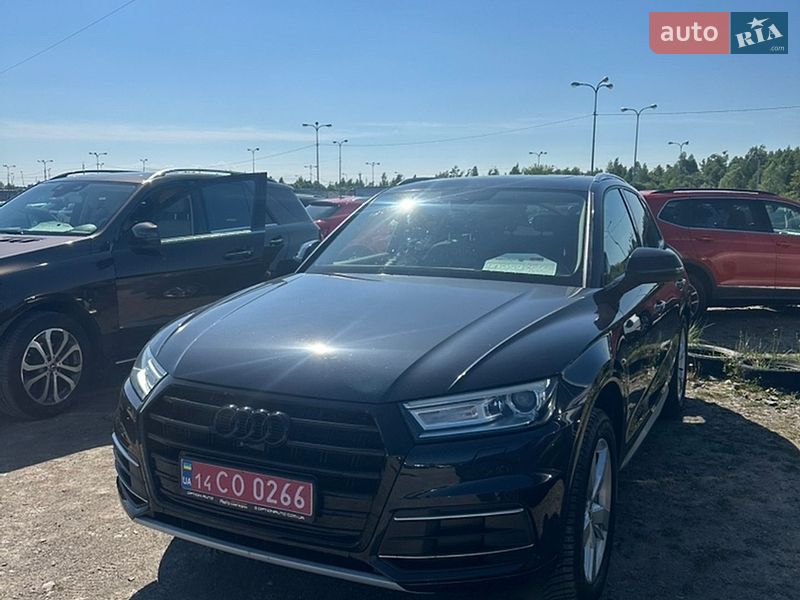 Внедорожник / Кроссовер Audi Q5 2017 в Львове