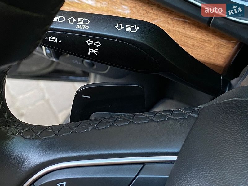 Позашляховик / Кросовер Audi Q5 2023 в Києві