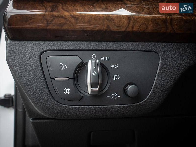 Позашляховик / Кросовер Audi Q5 2018 в Києві