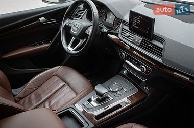 Позашляховик / Кросовер Audi Q5 2018 в Києві